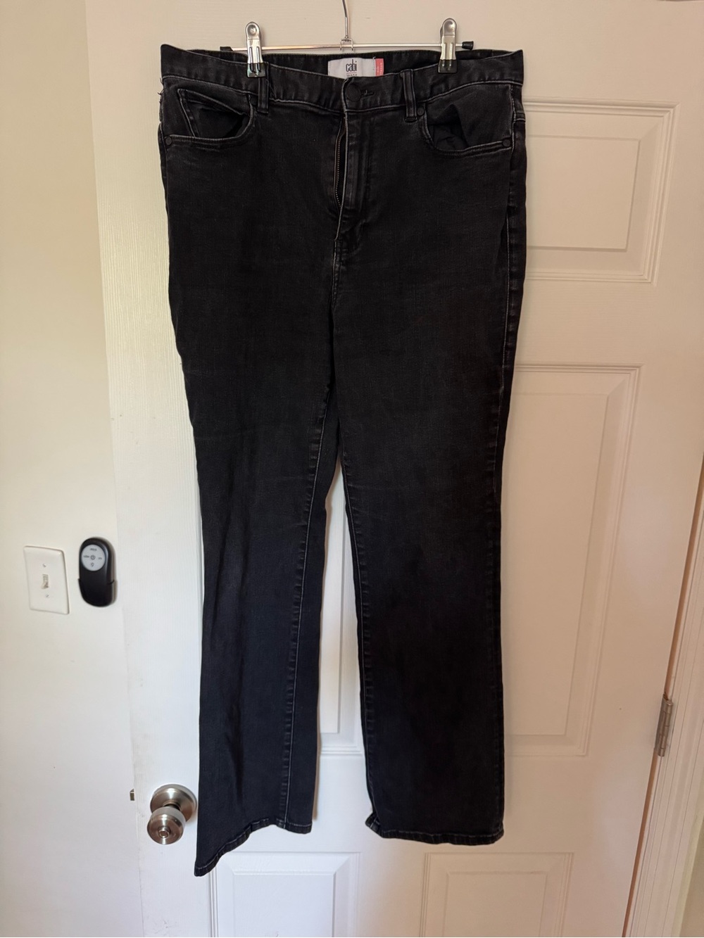 cAbi Straight Leg Black Jeans